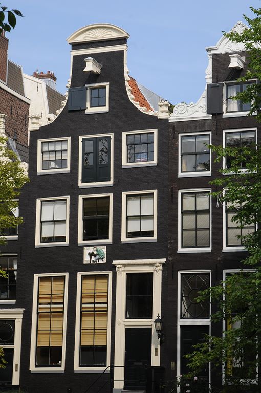363   Amsterdam